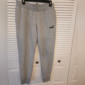 Puma Essentials logo fleece joggers